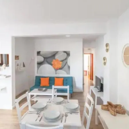 Apartment 2bedroom 200m From Callao Salvaje